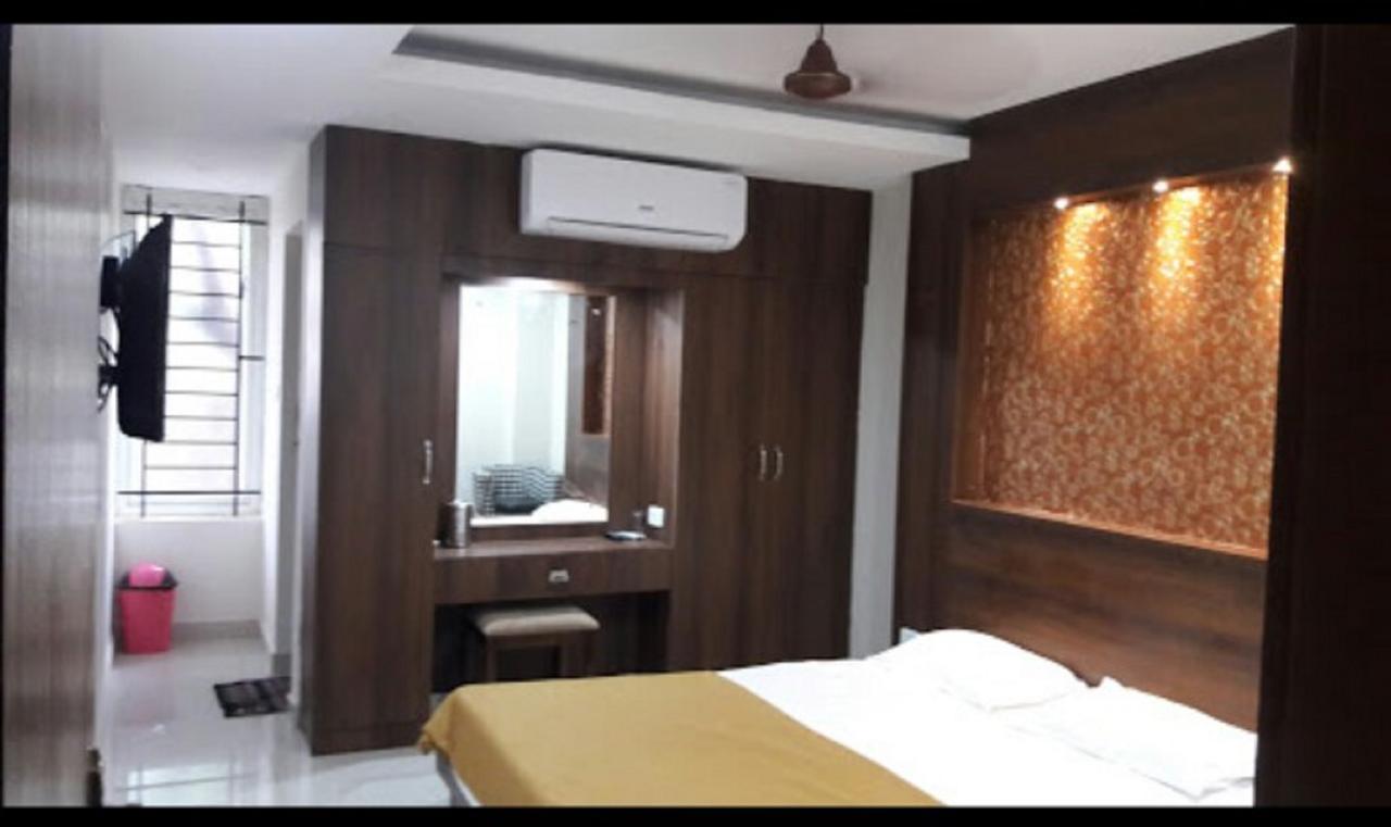 Hotel Gowri Sankar Ambasamudram Exterior photo